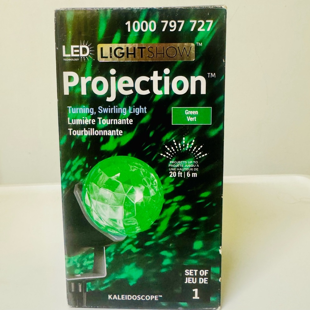 LED LightShow Projection Kaleidoscope
New In The Box